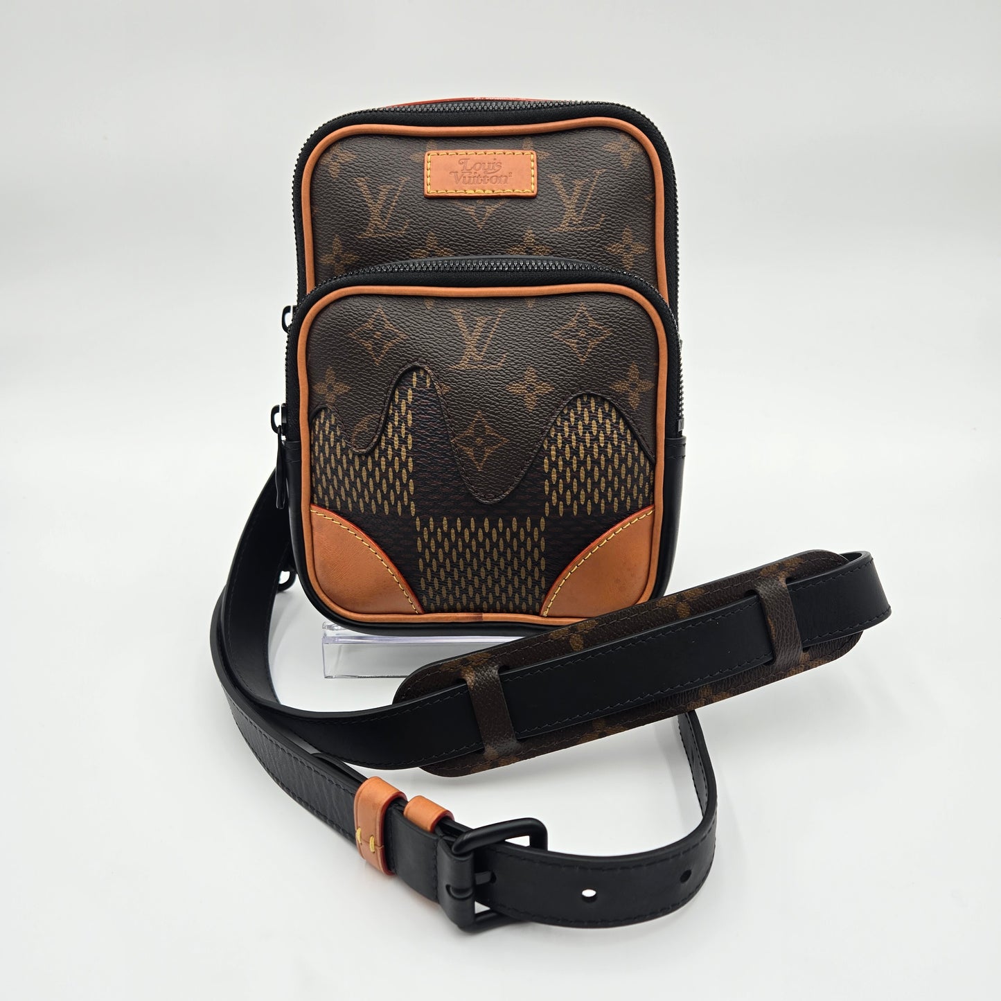 Louis Vuitton Squared Amazon Damier Giant Body - LIMITED EDITION