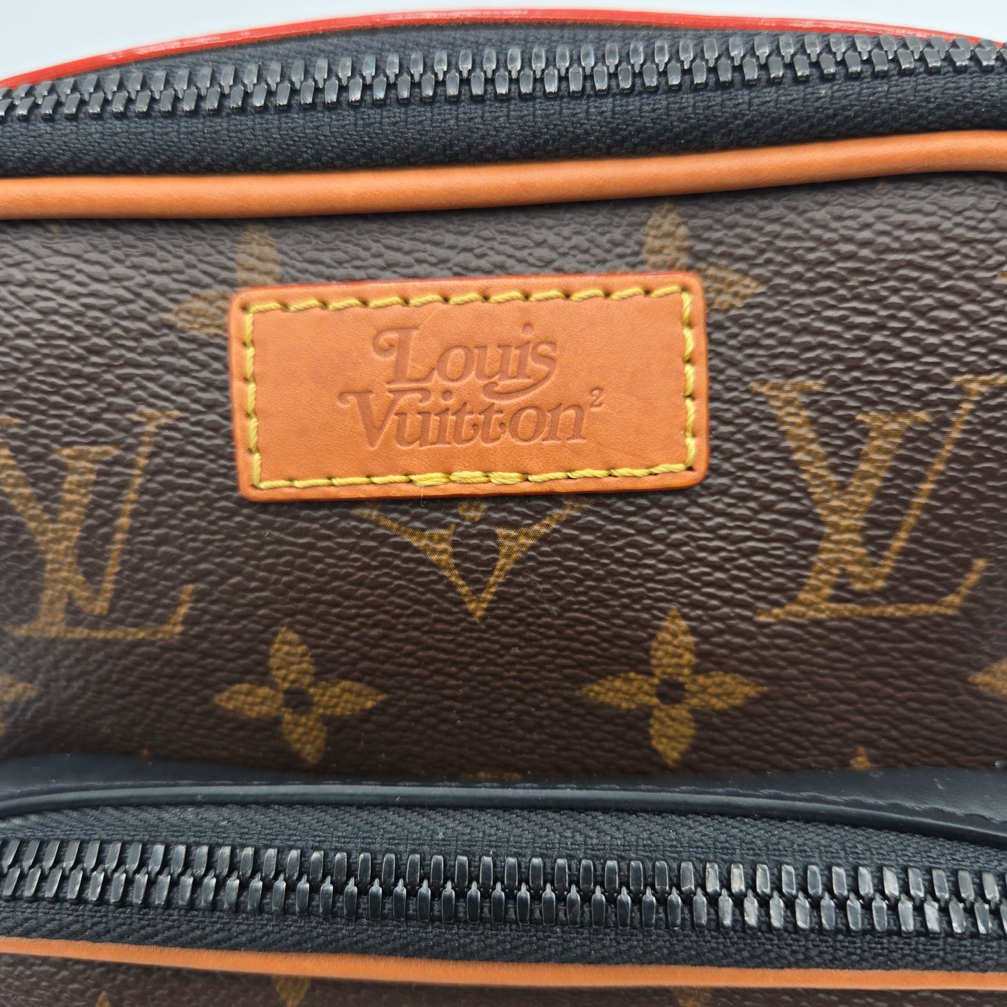 Louis Vuitton Squared Amazon Damier Giant Body - LIMITED EDITION