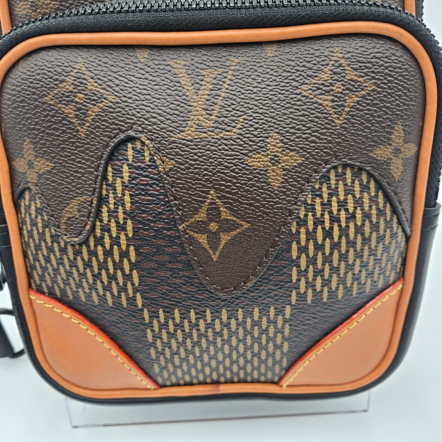 Louis Vuitton Squared Amazon Damier Giant Body - LIMITED EDITION