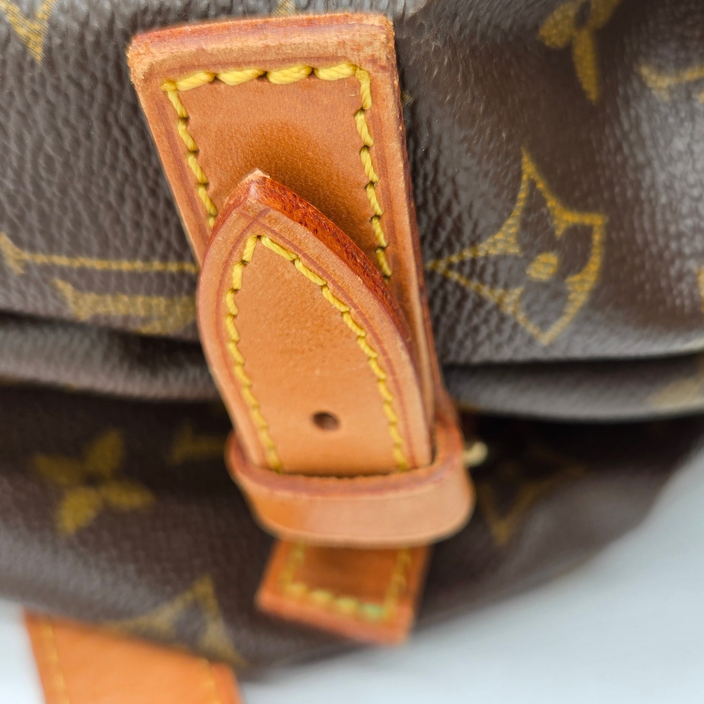 Louis Vuitton LV Monogram Saumur 35 - VINTAGE