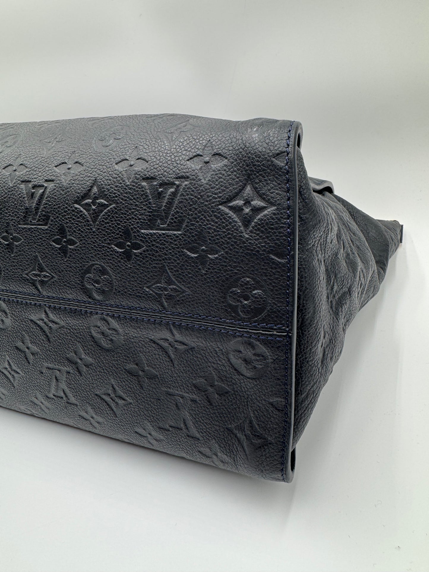 Louis Vuitton Monogram Empreinte Lumineuse GM - Infini Dark Navy Bag/Tote
