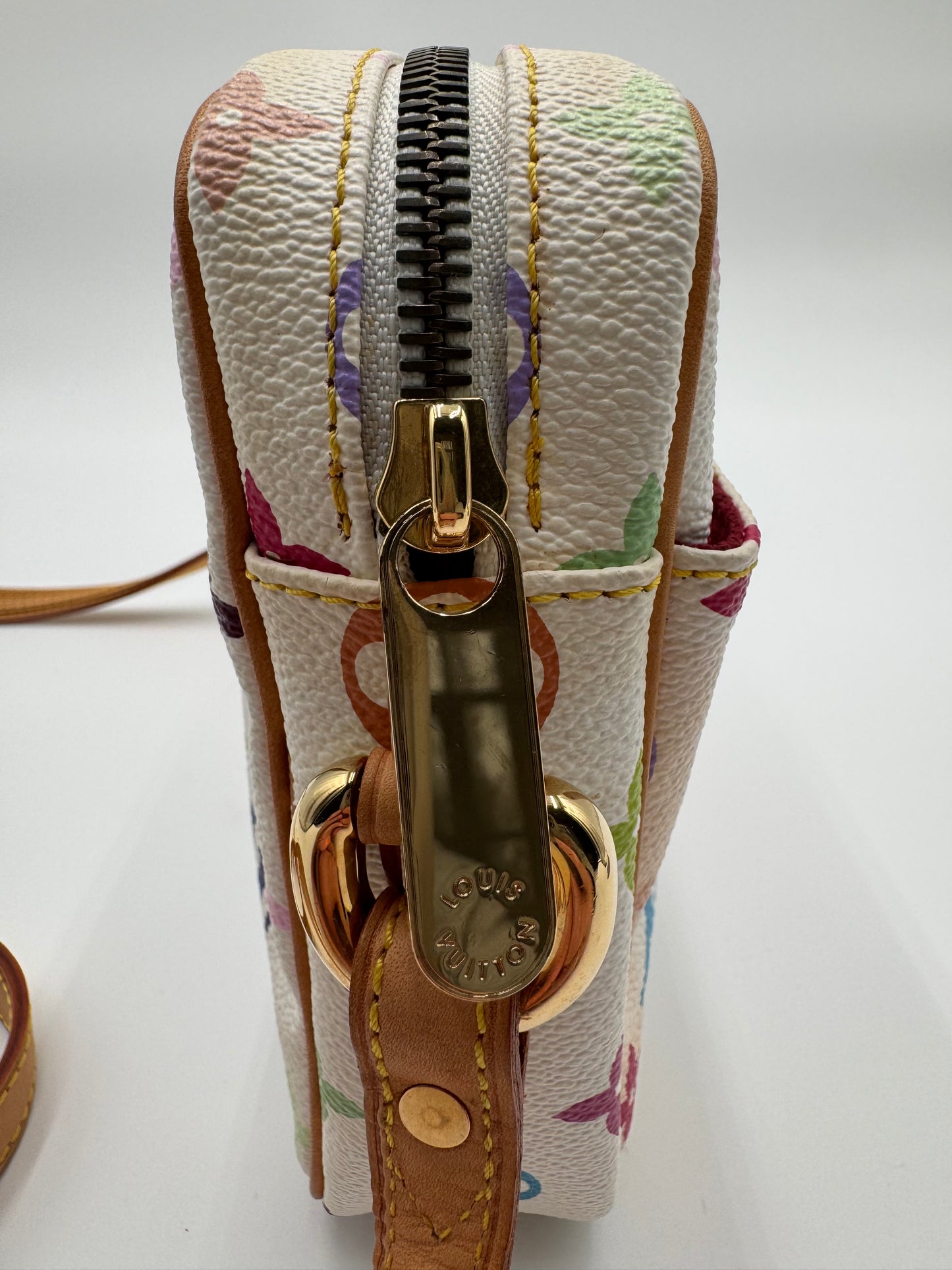 Louis Vuitton Monogram Multicolor Lift Shoulder Bag Pochette Blanc White