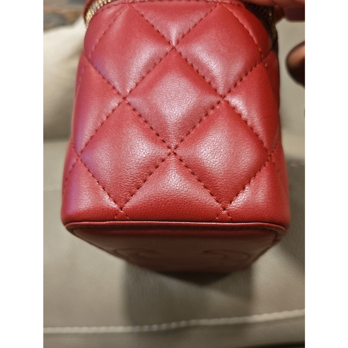 CHANEL Vanity With Chain / Crossbody, Burgundy