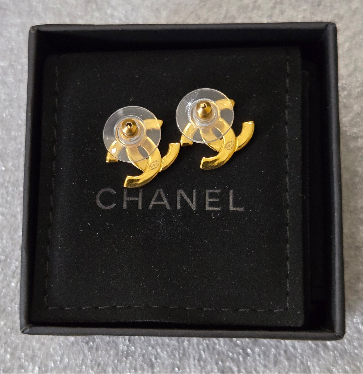 CHANEL Coco Mark Earrings B20A GP Gold Plated 293489