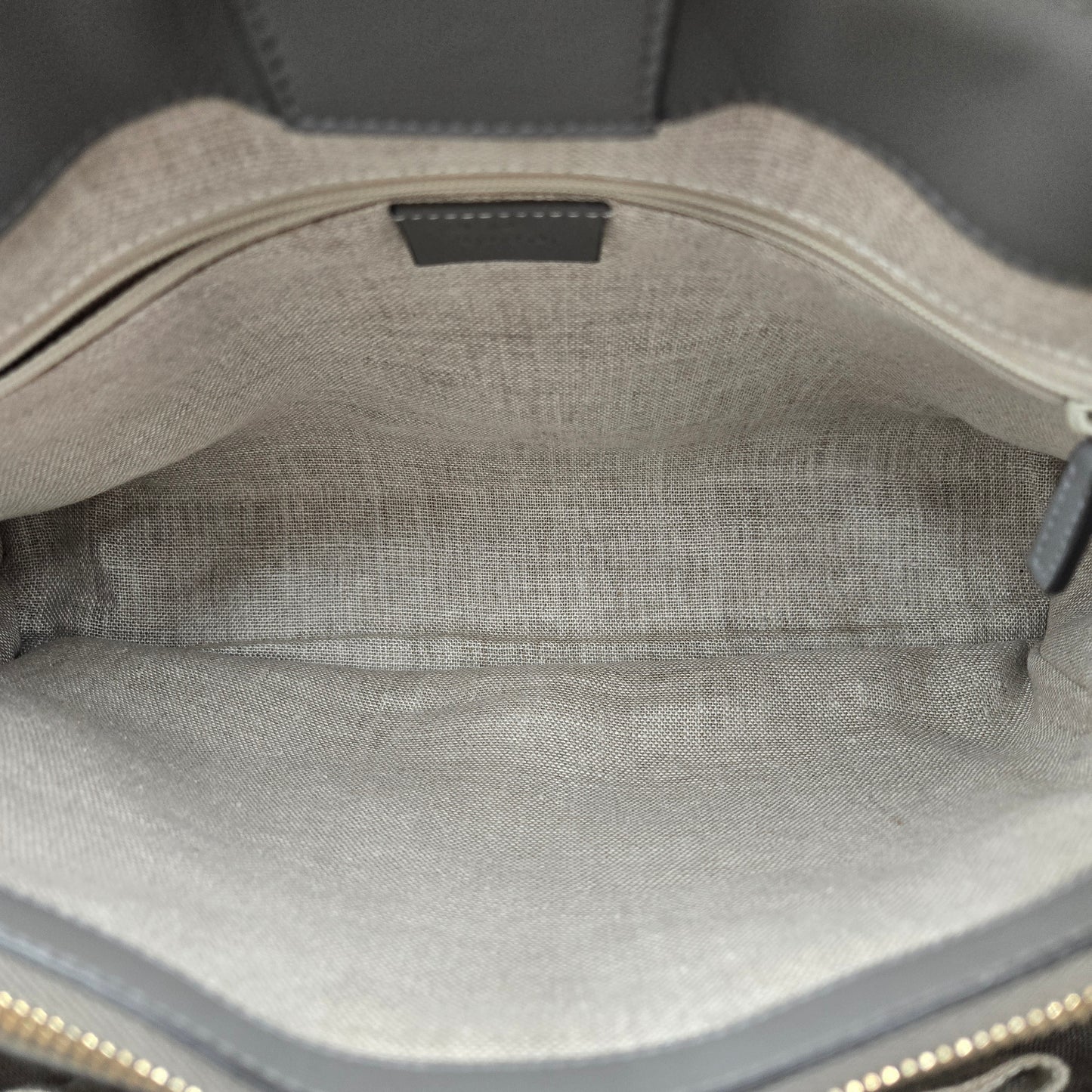 GUCCI Micro Guccissima Tote Bag Handbag Shoulder Leather Grey 510291