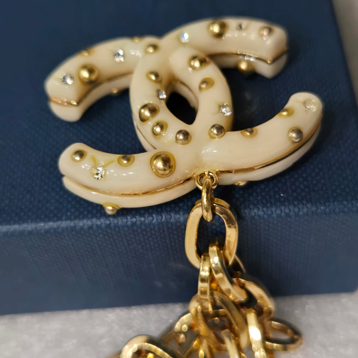 CHANEL Coco Mark Chain Necklace Pendant GP Plastic Studs Rhinestone Ivory Gold 06A
