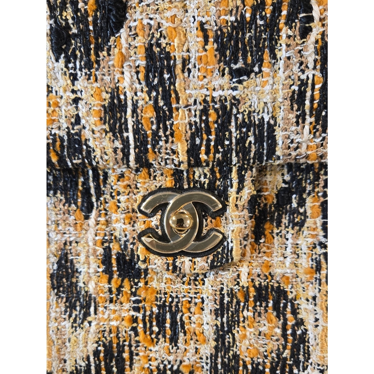 CHANEL Maxi Flap 38cm 2026 - Cheetah
