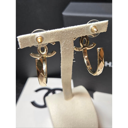 #185 Chanel CC Hoop Earrings Gold 2017 Sprin/Summer
