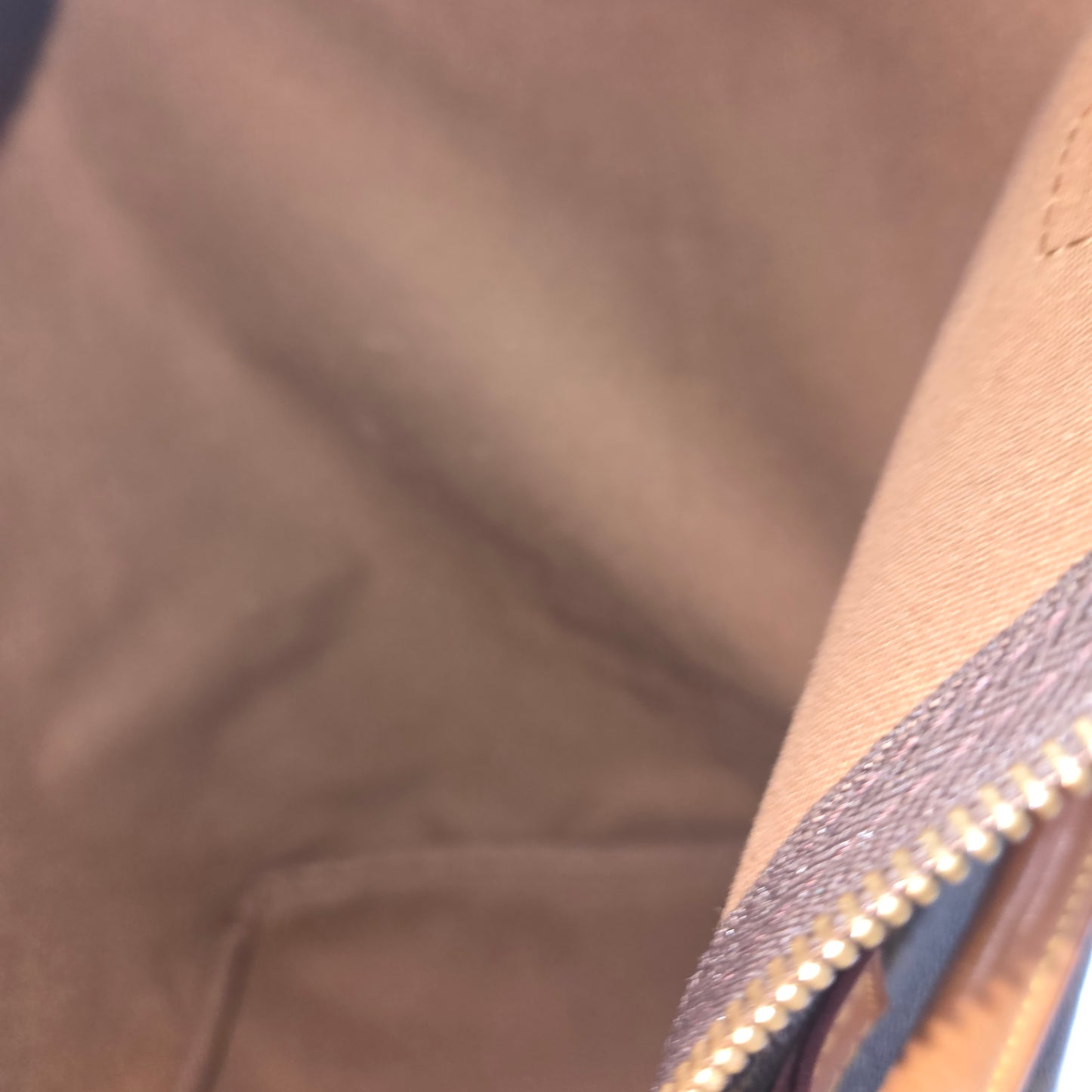 Louis Vuitton Monogram Speedy 40 - Vintage
