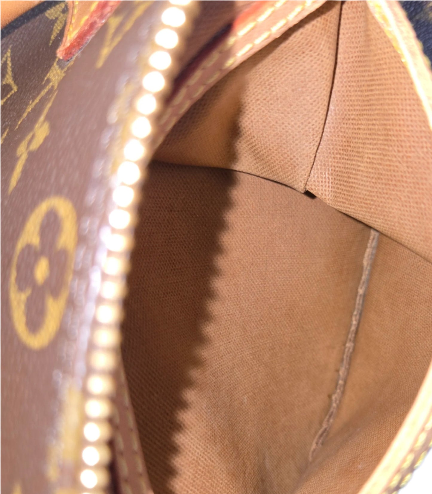 Louis Vuitton Monogram Speedy 40 - Vintage