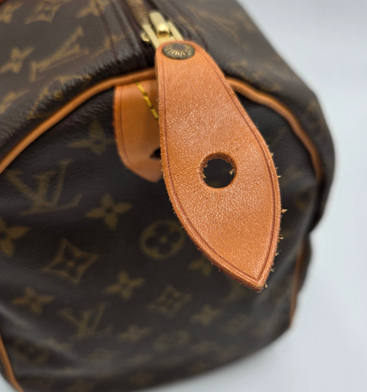 Louis Vuitton Monogram Speedy 40 - Vintage