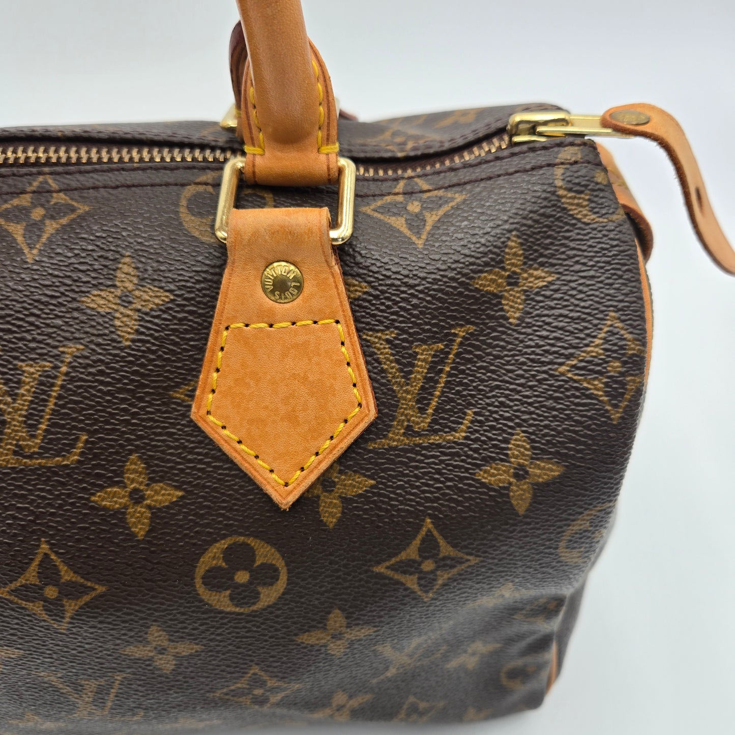 Louis Vuitton Monogram Speedy 25 - VINTAGE