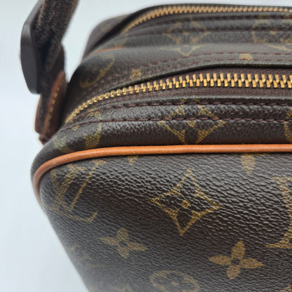 Louis Vuitton Monogram Reporter PM Crossbody/Shoulder Bag