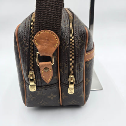 Louis Vuitton Monogram Reporter PM Crossbody/Shoulder Bag