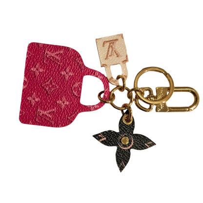 LOUIS VUITTON Louis Vuitton Illustre Back to School Alma Monogram Keychain