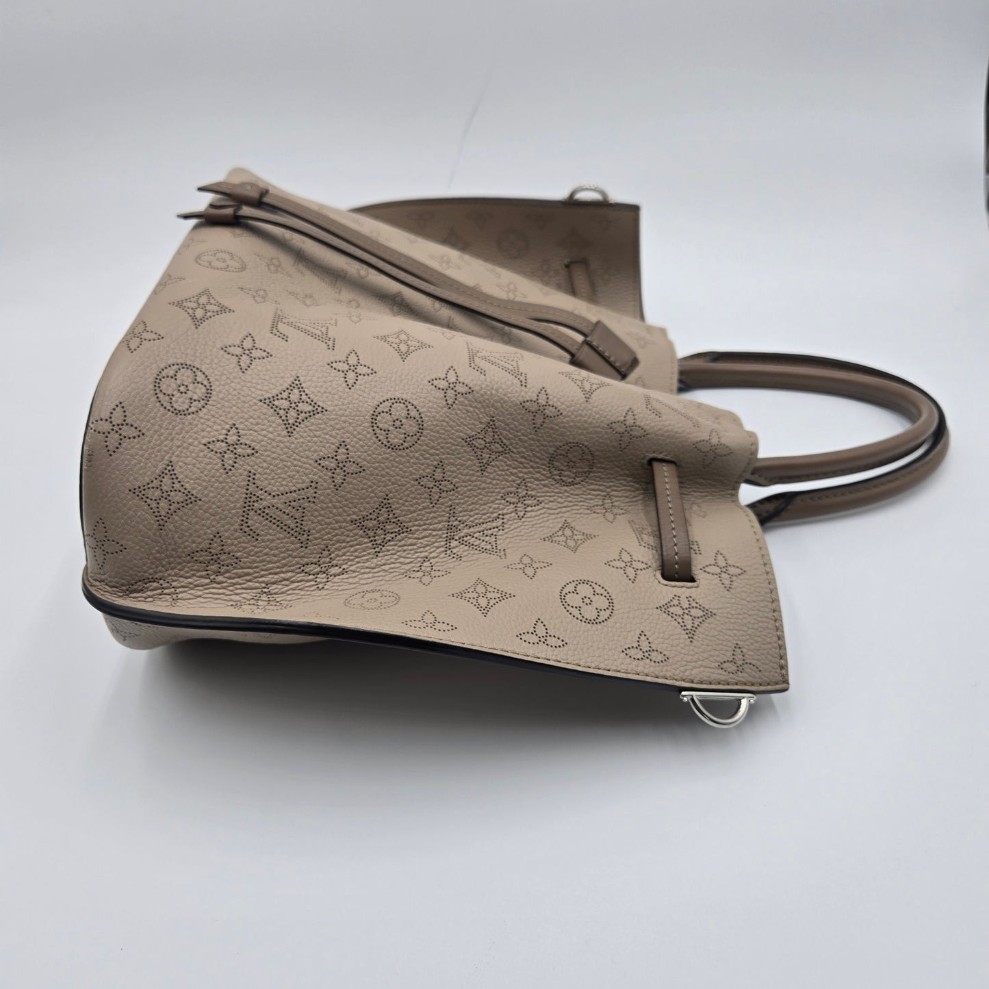 Louis Vuitton Mahina Girolata 2-WAY Shoulder Bag Galle M54403