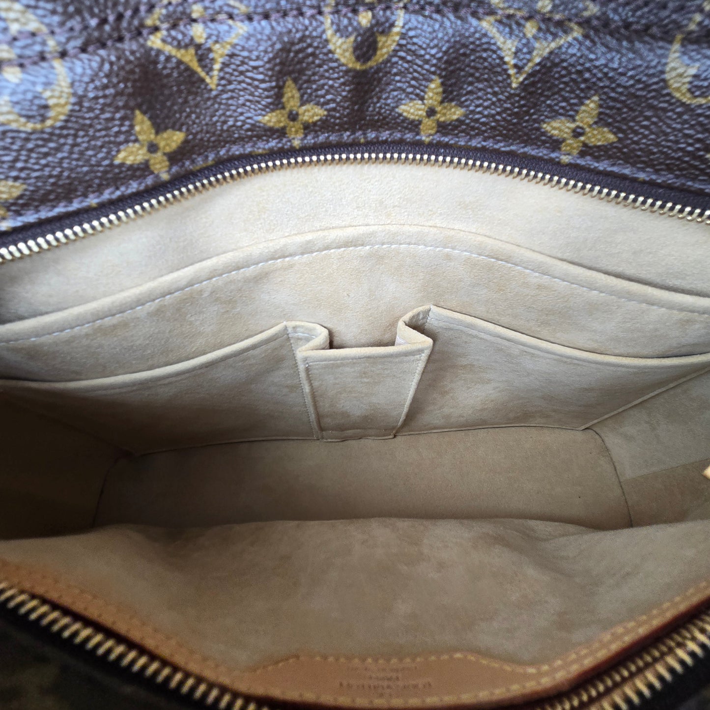 Louis Vuitton Tote Bag Monogram Luco M51155 Monogram - COA included