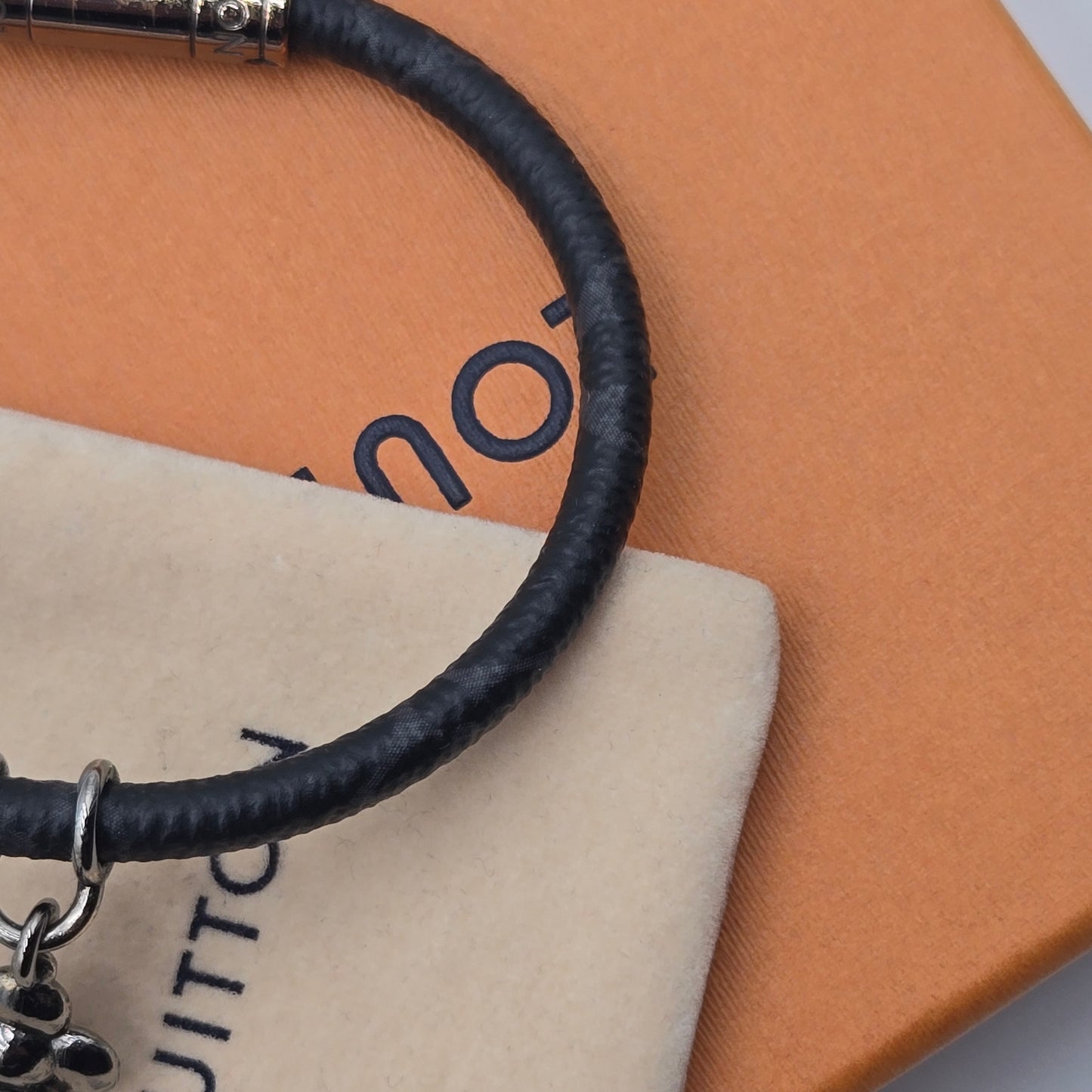 Louis Vuitton Monogram Eclipse Hang It Bracelet M8002E