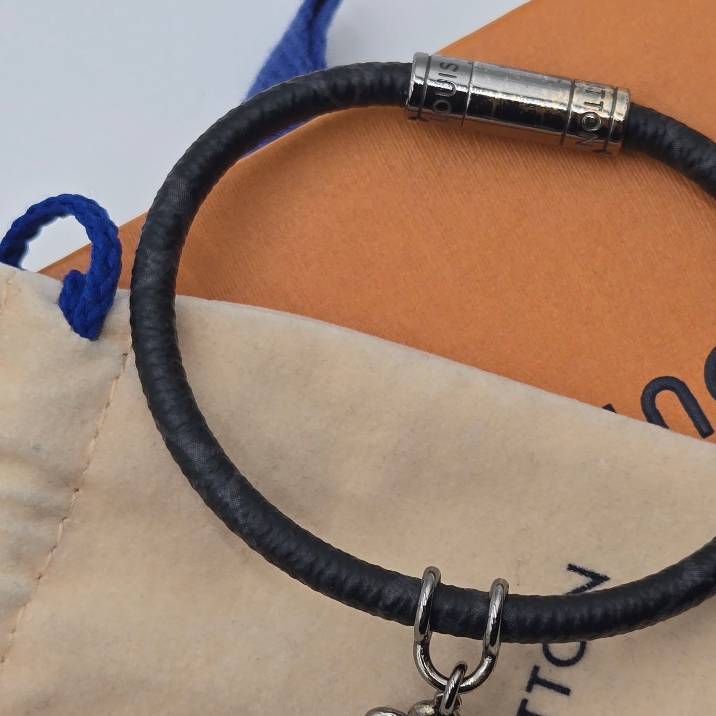 Louis Vuitton Monogram Eclipse Hang It Bracelet M8002E