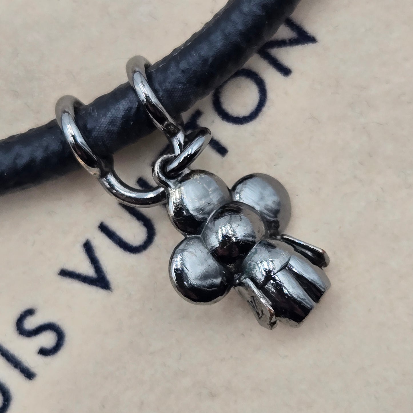 Louis Vuitton Monogram Eclipse Hang It Bracelet M8002E
