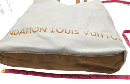 Louis Vuitton Authentic Fondation Exclusive Shoulder Tote Bag Canvas White 3851C