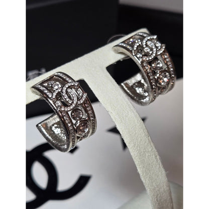 #181 - Chanel Earrings B23