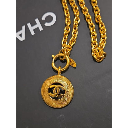 #1112 Vintage Chanel Coco Sunburst Interlocking CC Medallion Necklace GP