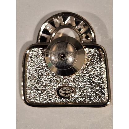 #134 - CHANEL Metal Strass Pin Brooch ABD441, pink bag with rhinestones