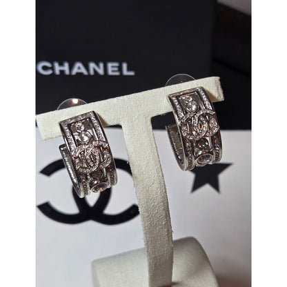 #181 - Chanel Earrings B23
