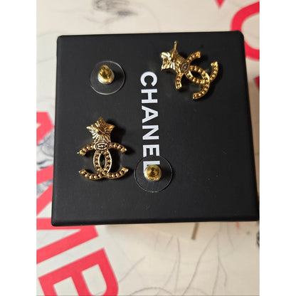#201 - CHANEL Star Earrings, Metal, Gold, B25V, Rhinestone, Coco Mark