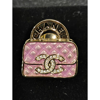 #134 - CHANEL Metal Strass Pin Brooch ABD441, pink bag with rhinestones