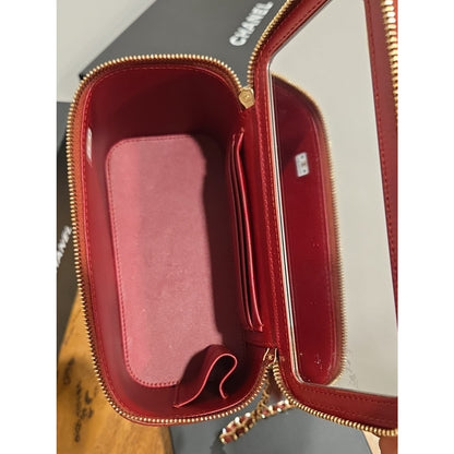 CHANEL Vanity With Chain / Crossbody, Burgundy