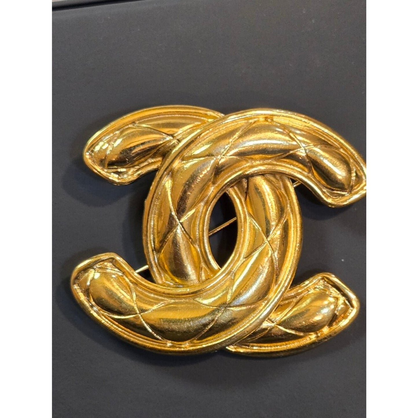 #129 - Chanel Brooch, Coco Mark, Matelassé, GP Plated - VINTAGE