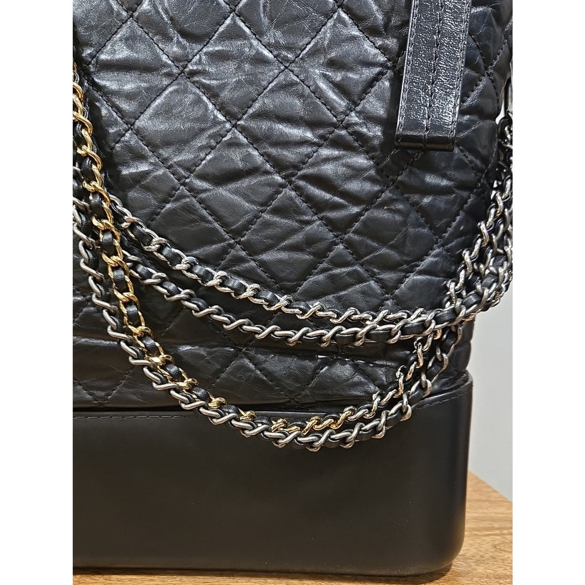 CHANEL Gabrielle Doo Large Vintage calf Chain Shoulder - Black (2017-2018)