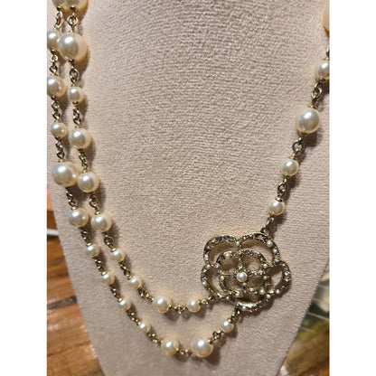#184 - CHANEL Camellia Faux Pearl Necklace 2013