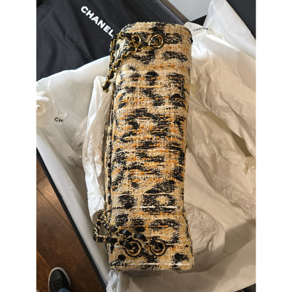 CHANEL Maxi Flap 38cm 2026 - Cheetah