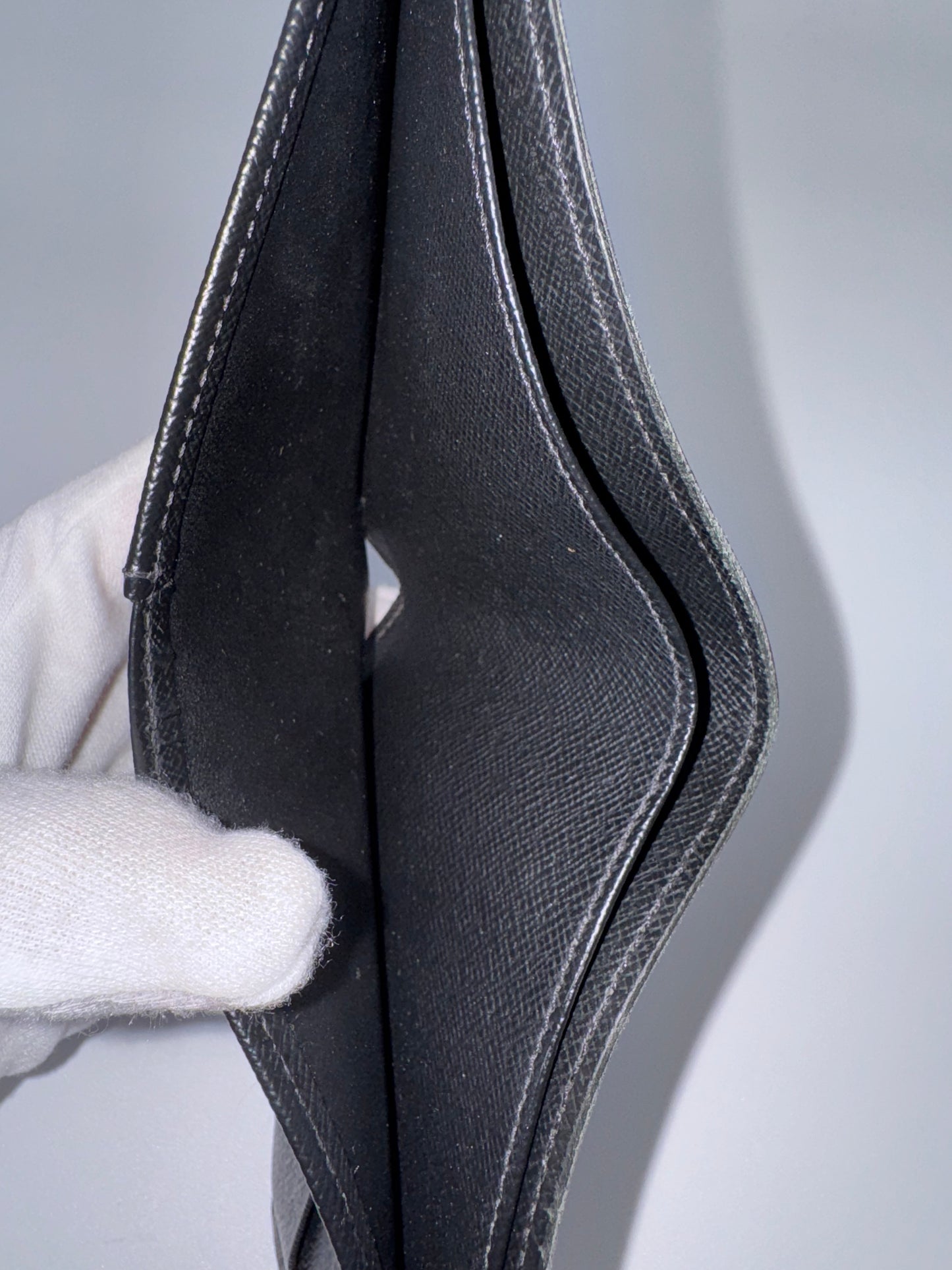 Louis Vuitton Monogram Eclipse Portefeuille Multiple Bi-fold Wallet Black PVC Men's
