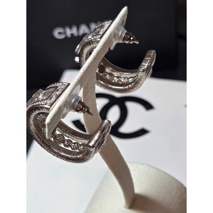 #181 - Chanel Earrings B23