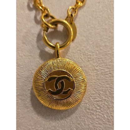 #1112 Vintage Chanel Coco Sunburst Interlocking CC Medallion Necklace GP