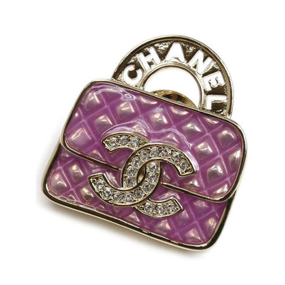 #134 - CHANEL Metal Strass Pin Brooch ABD441, pink bag with rhinestones