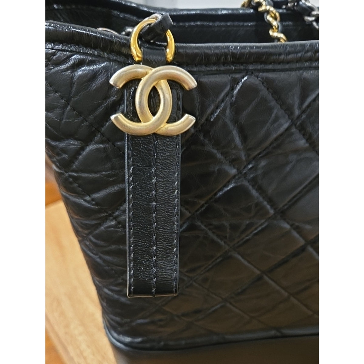 CHANEL Gabrielle Doo Large Vintage calf Chain Shoulder - Black (2017-2018)