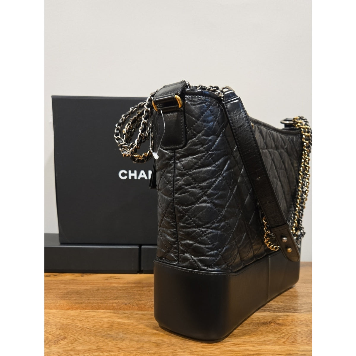 CHANEL Gabrielle Doo Large Vintage calf Chain Shoulder - Black (2017-2018)