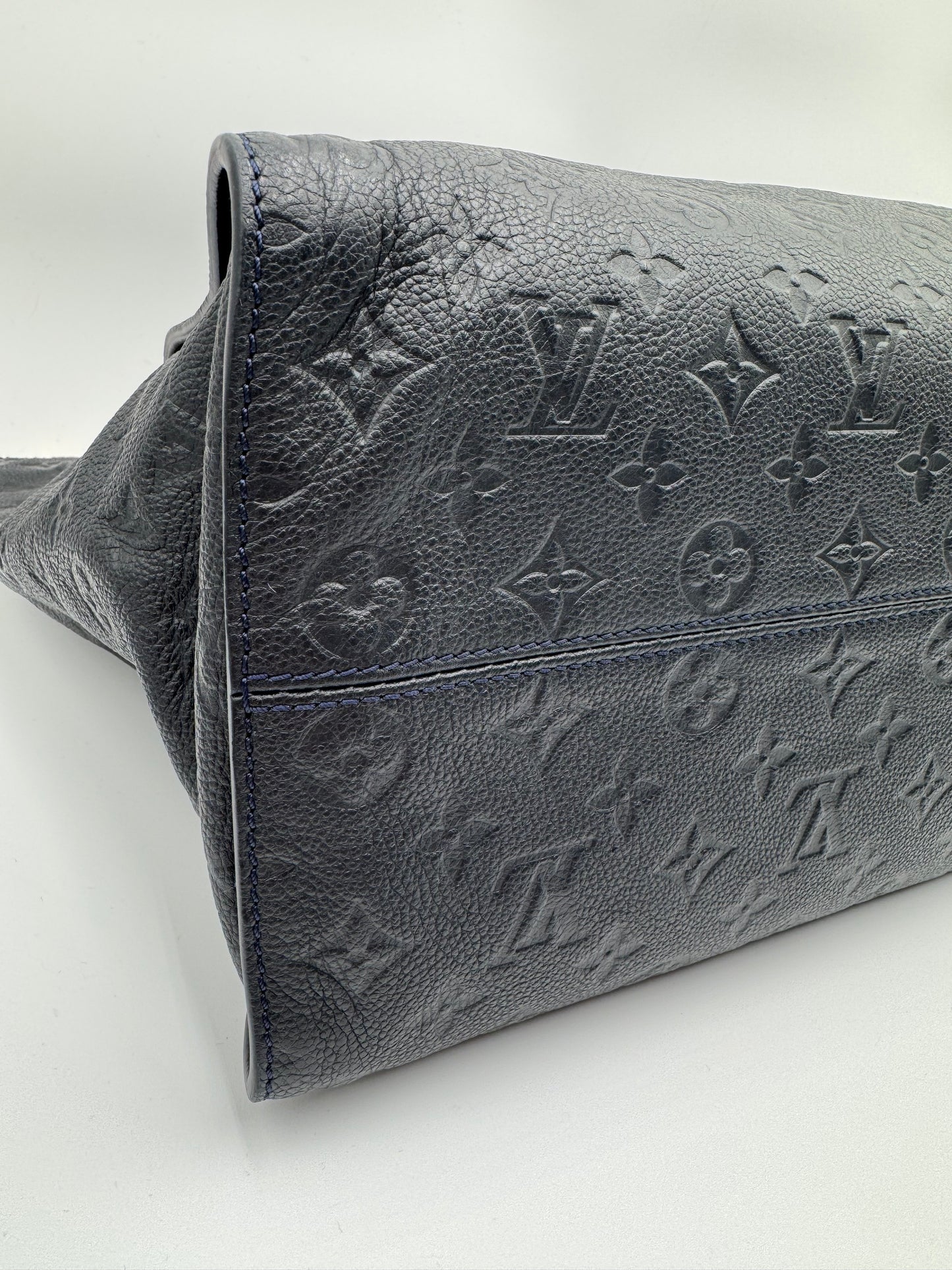 Louis Vuitton Monogram Empreinte Lumineuse GM - Infini Dark Navy Bag/Tote