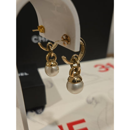 #204 CHANEL Coco Mark A22B Piercing jewelry GP x rhinestone Earrings