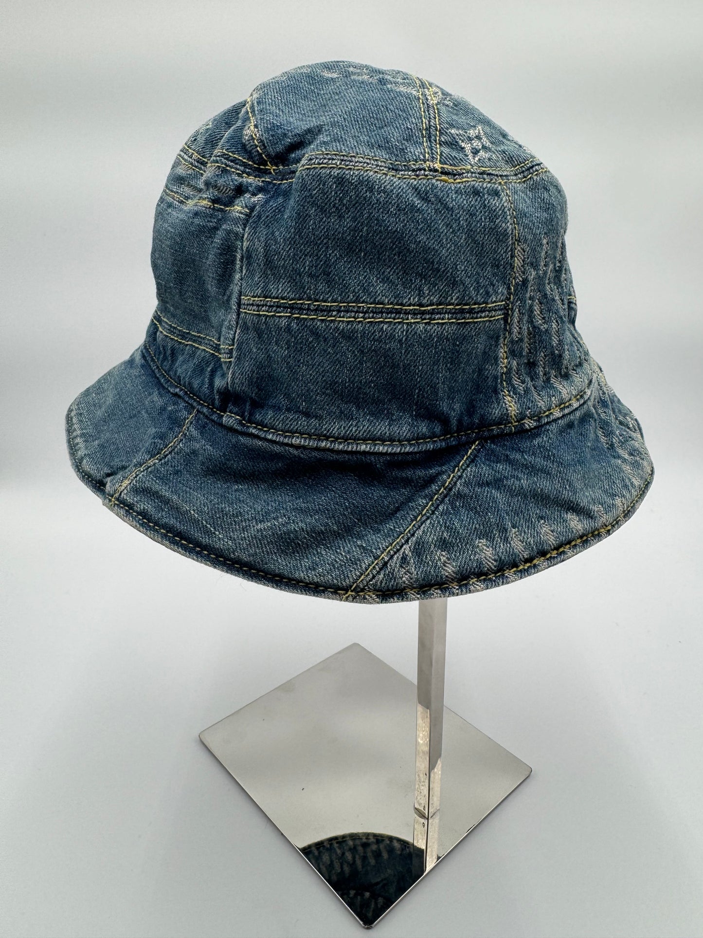 Louis Vuitton Bonnet Damier Giant Wave Monogram Cotton Reversible Bucket Hat - LIKE NEW