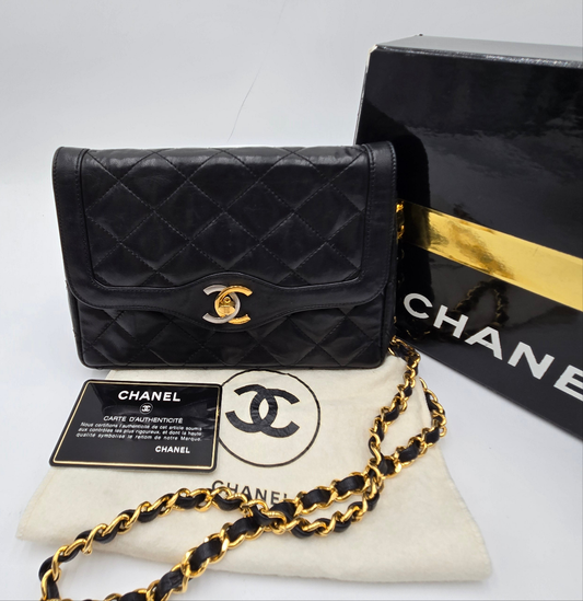 CHANEL Paris Limited Matelasse Lambskin Leather Chain Shoulder Bag 20057