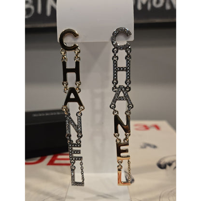 #202 - CHANEL B20 Pearl/Crystal Bright Young Things Earrings Gold Ruthenium