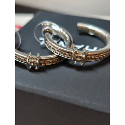 #196 - Chanel CC Silver Earrings A24