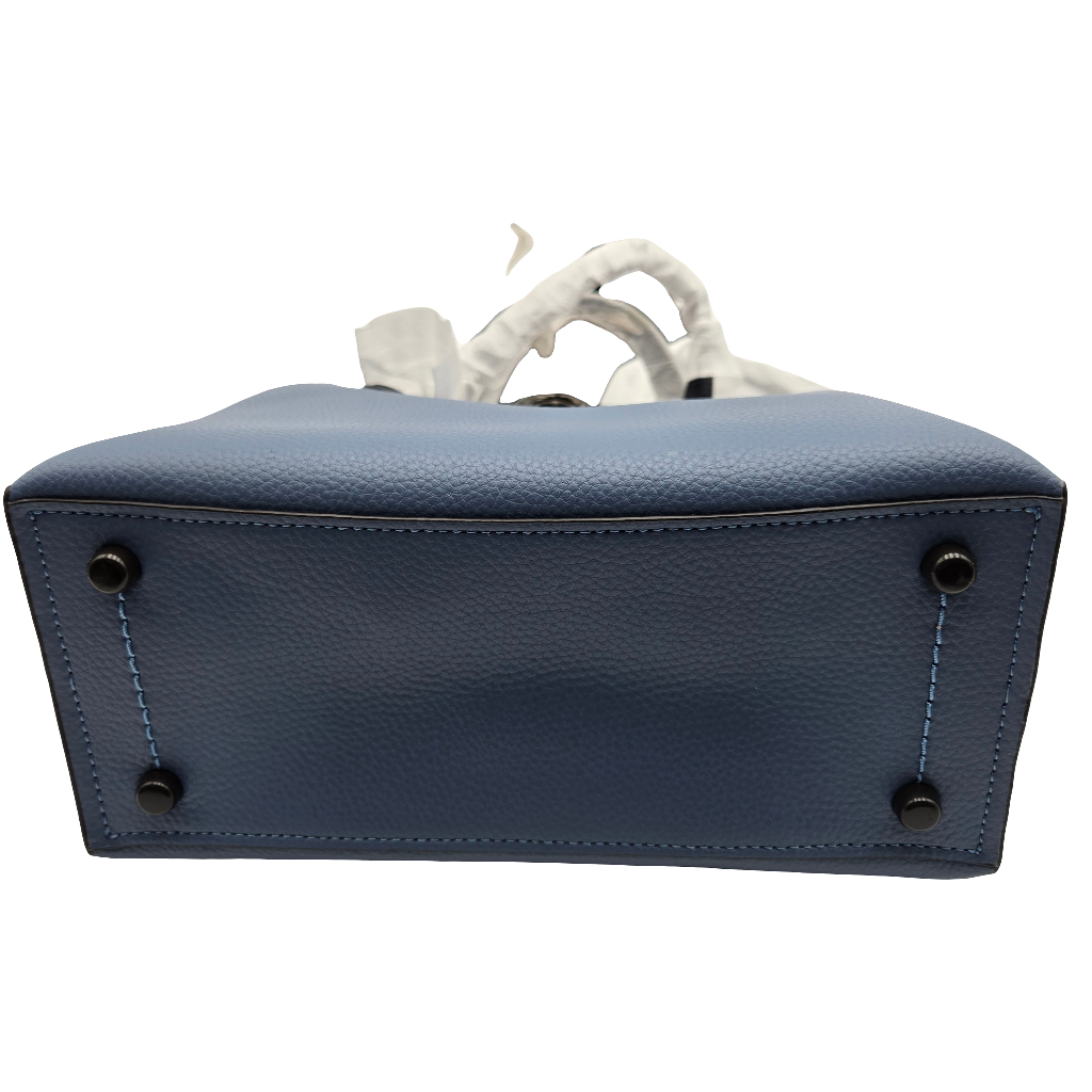 Coach Signature Willow Tote 24 Washed Chambray, Crossbody