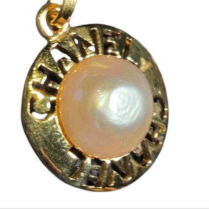 #51 AUTHENTIC Chanel Necklace Circle GP Plated Fake Pearl Gold